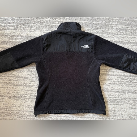 The North Face Denali Black Fleece Jacket - Picture 4 of 5
